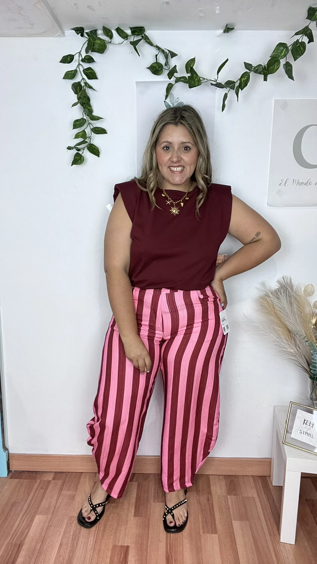 Pantalon Rallado Burdeos