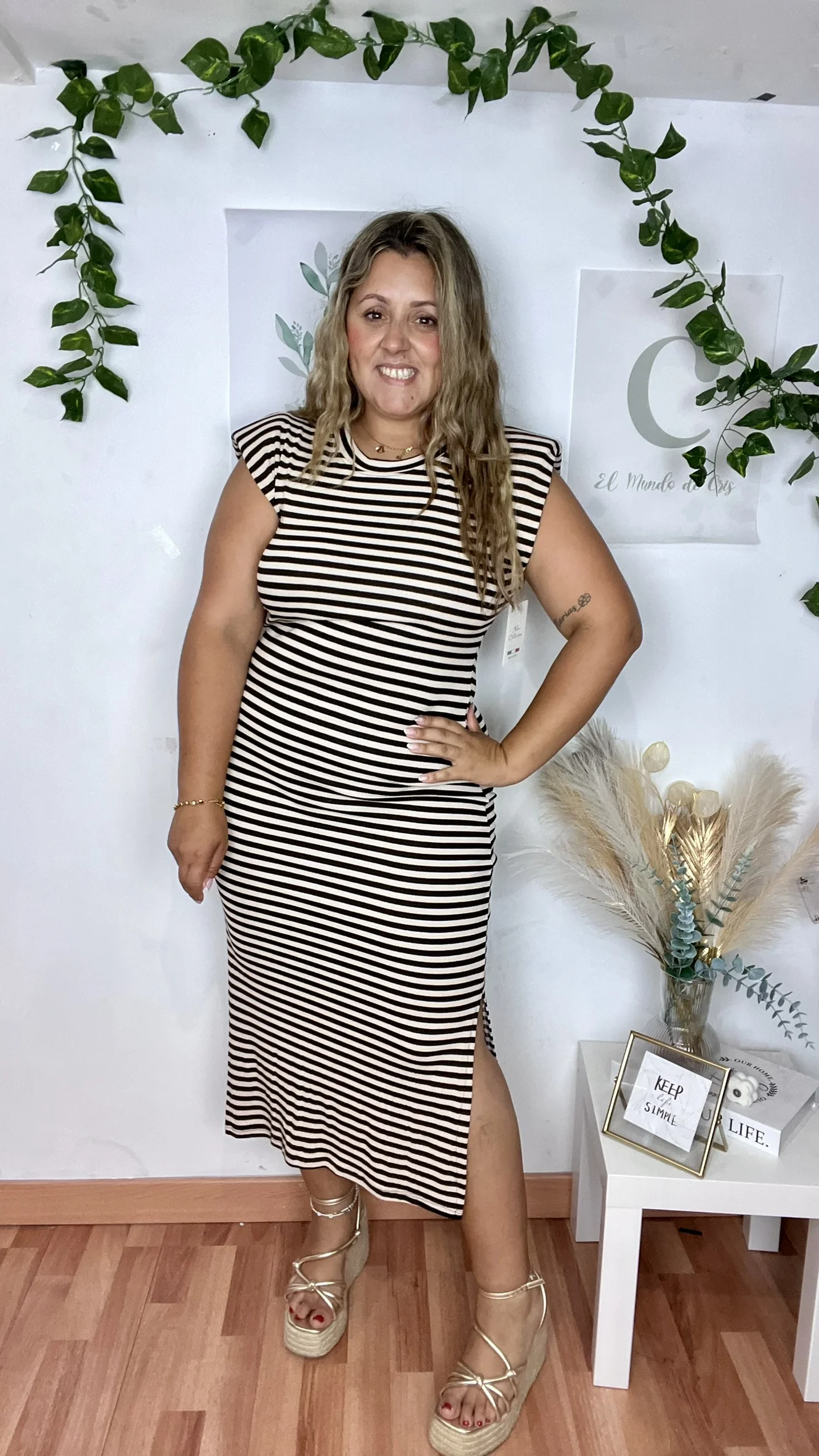 Vestido Hombreras Rallas