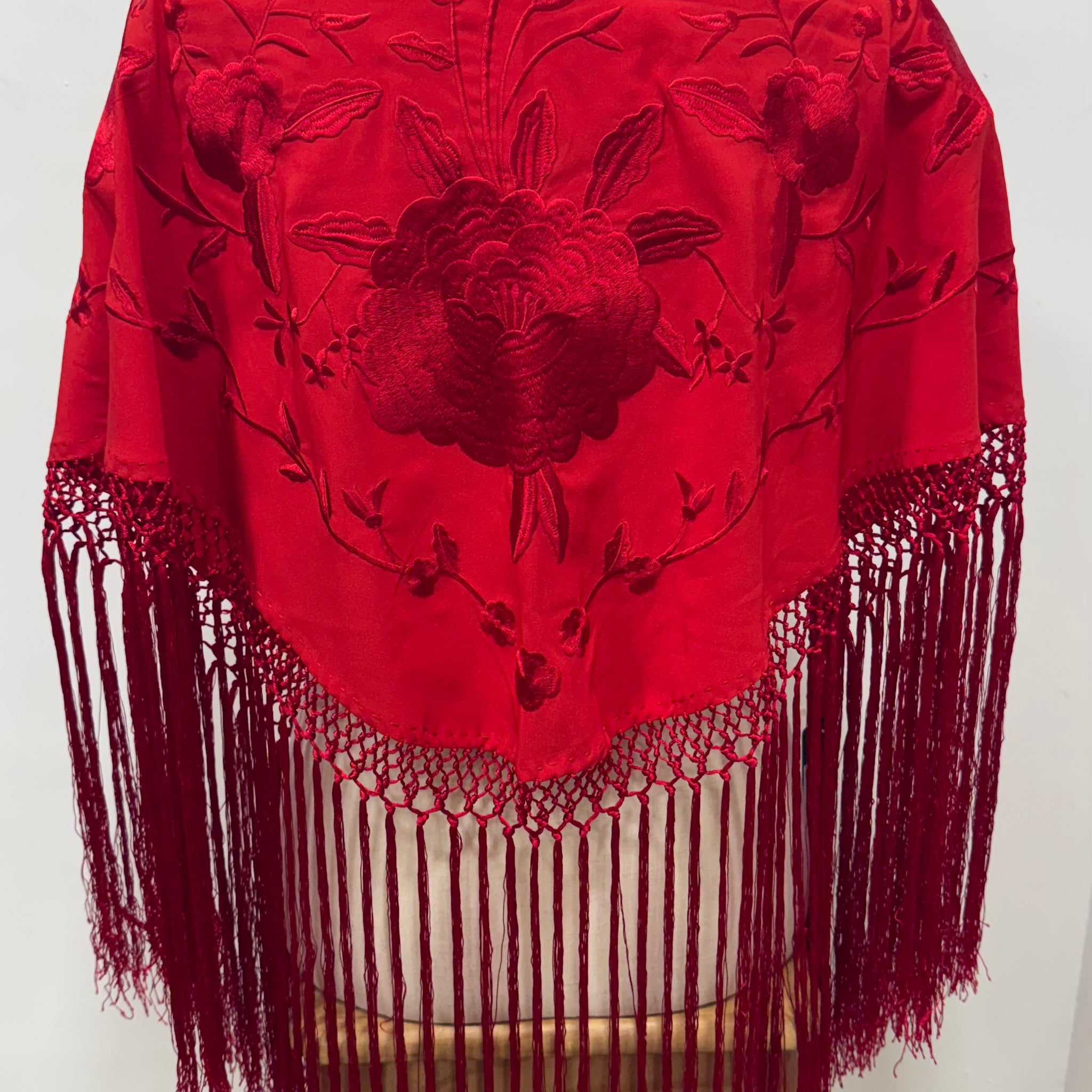 Manton Rojo