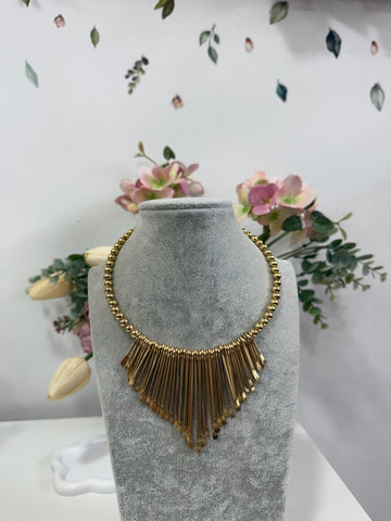 Collar Caida