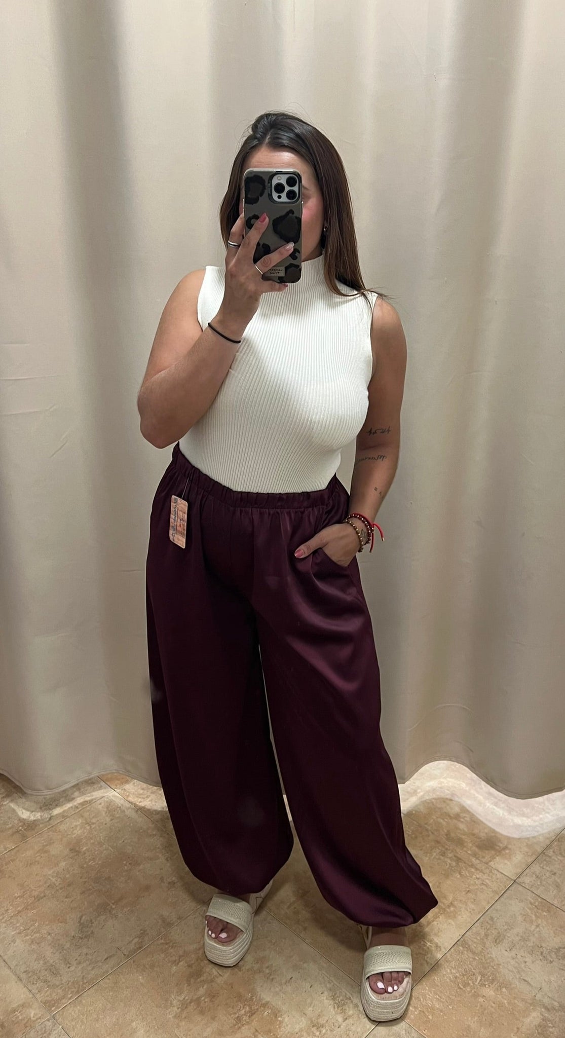 Pantalon Satinado Burdeos